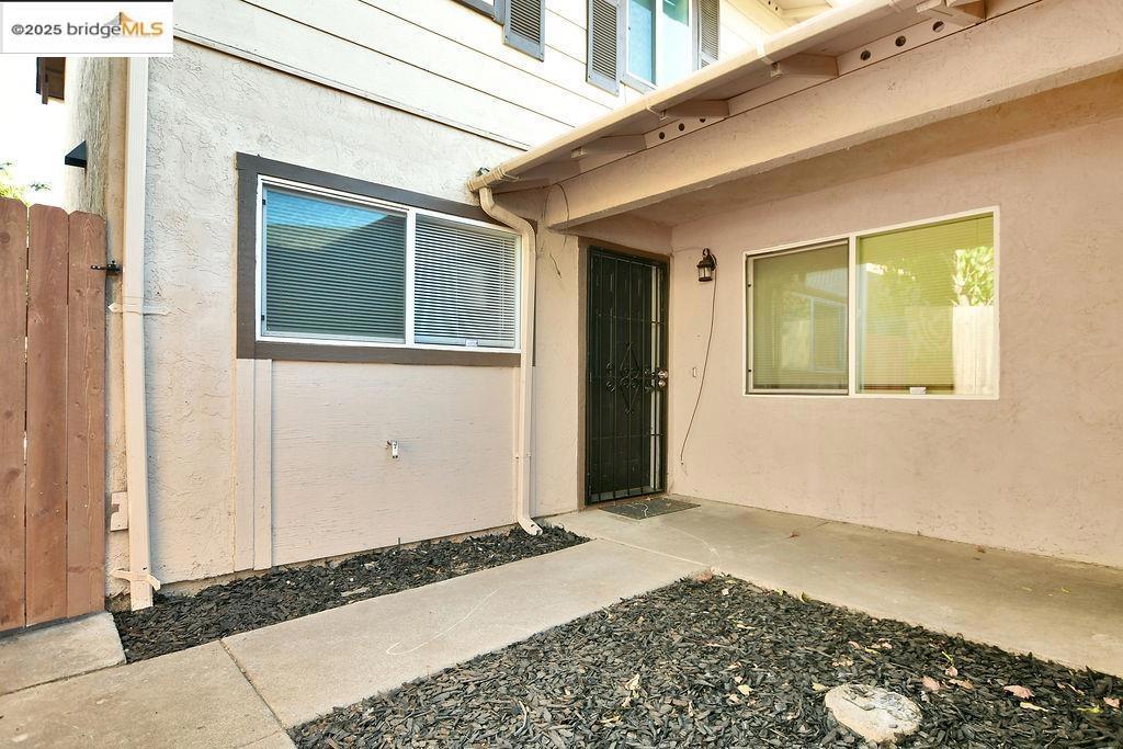 1714 Magnolia Way