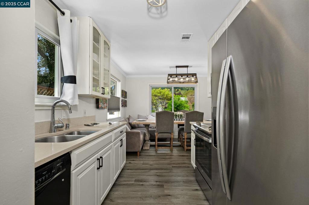 TRAILS AREA - Residential
