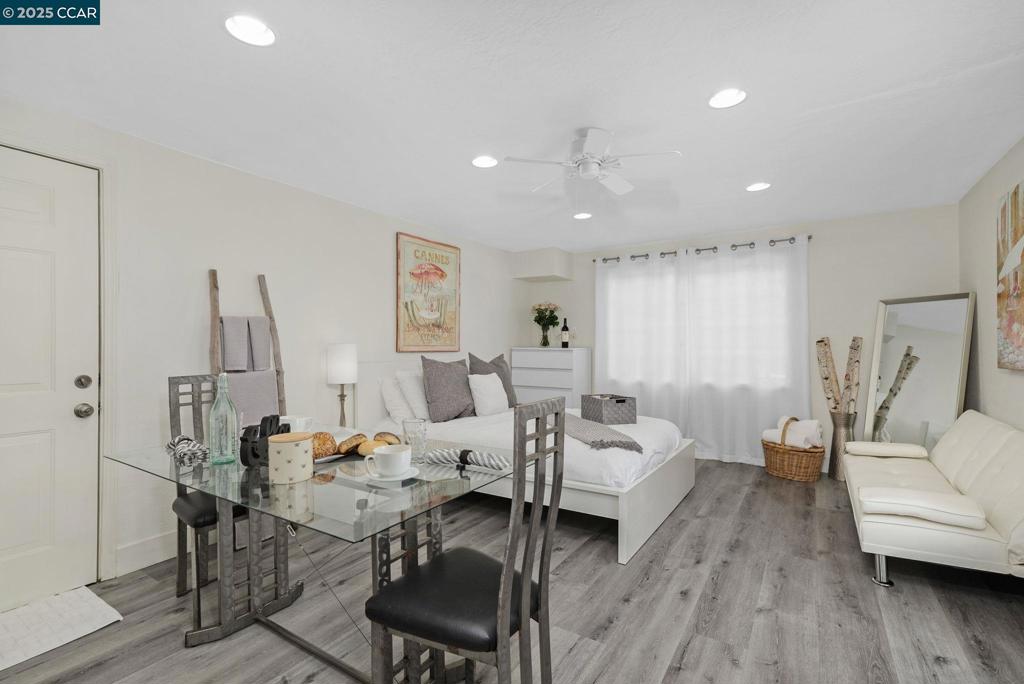 TRAILS AREA - Residential