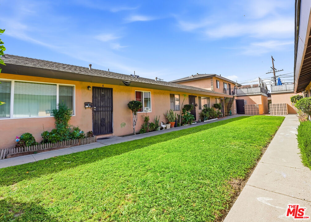 315 S Kroeger Street