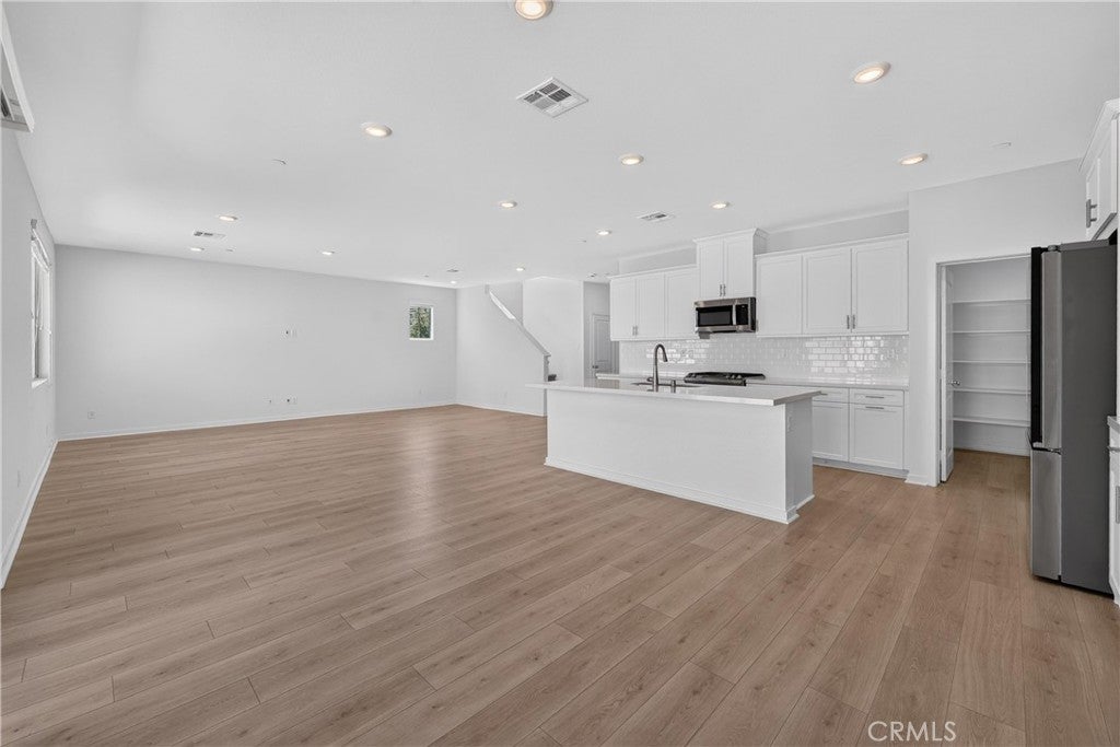 2288 Panama Drive