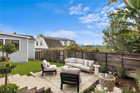 Tiny photo for 684 Seaview St, Laguna Beach, CA 92651 (MLS # LG25278863)