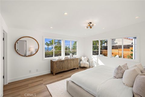 Tiny photo for 684 Seaview St, Laguna Beach, CA 92651 (MLS # LG25278863)