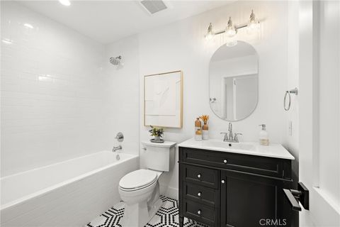 Tiny photo for 684 Seaview St, Laguna Beach, CA 92651 (MLS # LG25278863)