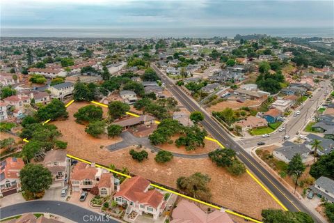 Photo of 910 N 12th Street, Grover Beach, CA 93433 (MLS # PI26028246)