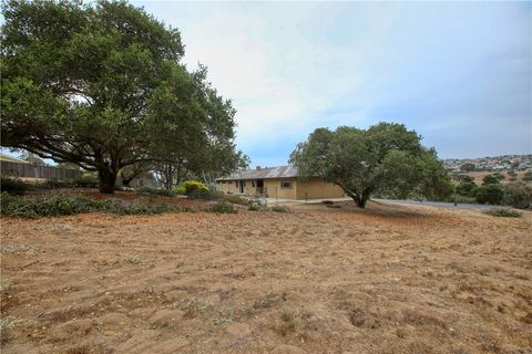 Tiny photo for 910 N 12th Street, Grover Beach, CA 93433 (MLS # PI26028246)