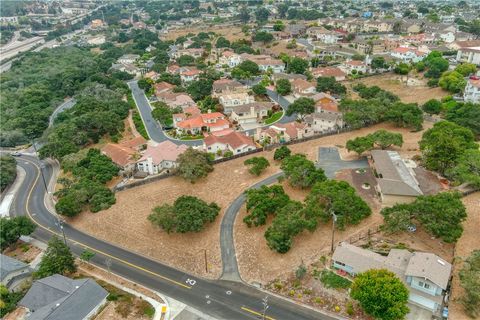 Tiny photo for 910 N 12th Street, Grover Beach, CA 93433 (MLS # PI26028246)