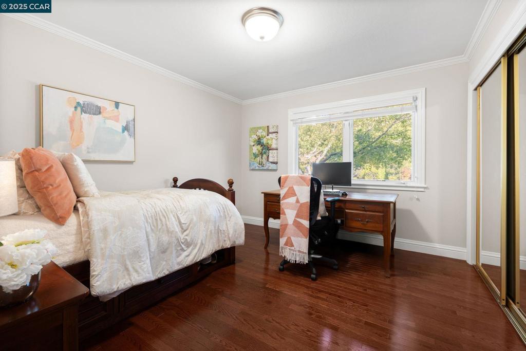 CAMINO WOODS - Residential