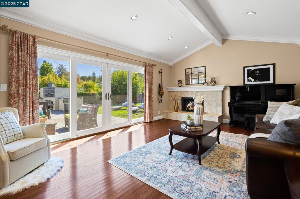 CAMINO WOODS - Residential