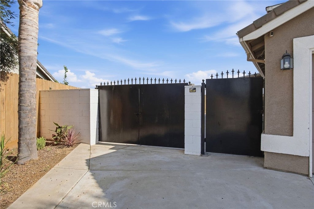 2943 Evergreen Court
