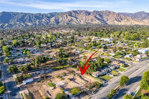 Photo of 169 W Woodbury Road, Altadena, CA 91001 (MLS # CV25123079) Photo of 169 W Woodbury Road, Altadena, CA 91001 (MLS # CV25123079)