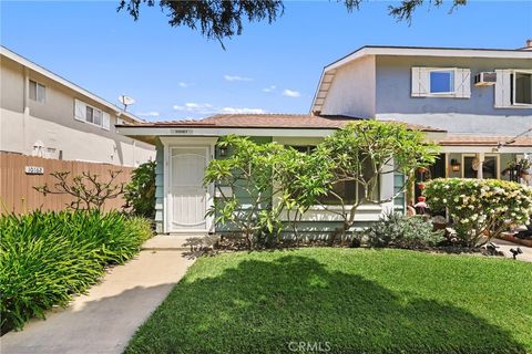 Photo of 10164 Disney Circle, Huntington Beach, CA 92646 (MLS # OC26090808)