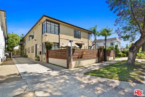 Photo of 8529 Cashio Street, Los Angeles, CA 90035 (MLS # 26830061)