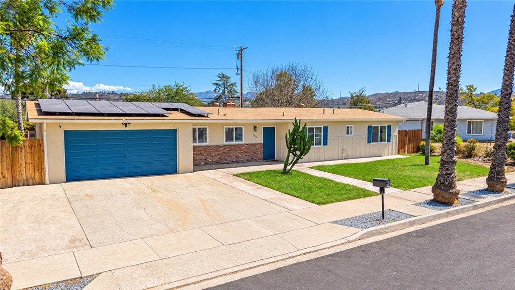 9903 Lindo Lake PL