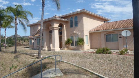 Photo of 40482 Gavilan Mountain, Fallbrook, CA 92028 (MLS # PW26140447)
