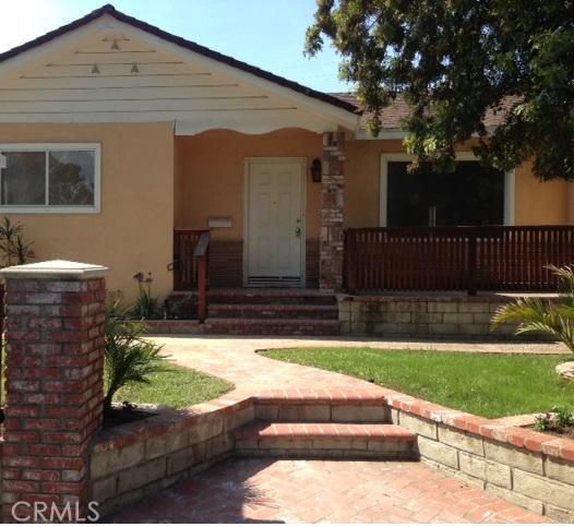recently remodeled home in great area of Encino close to all.Freshly painted with Hardwood Floors all around ,Light and bright.all appliances are included.Large yard with play area for the kids .