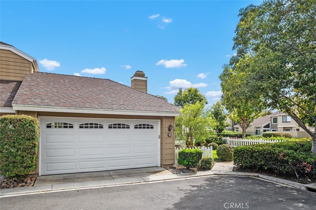 43 Riverstone