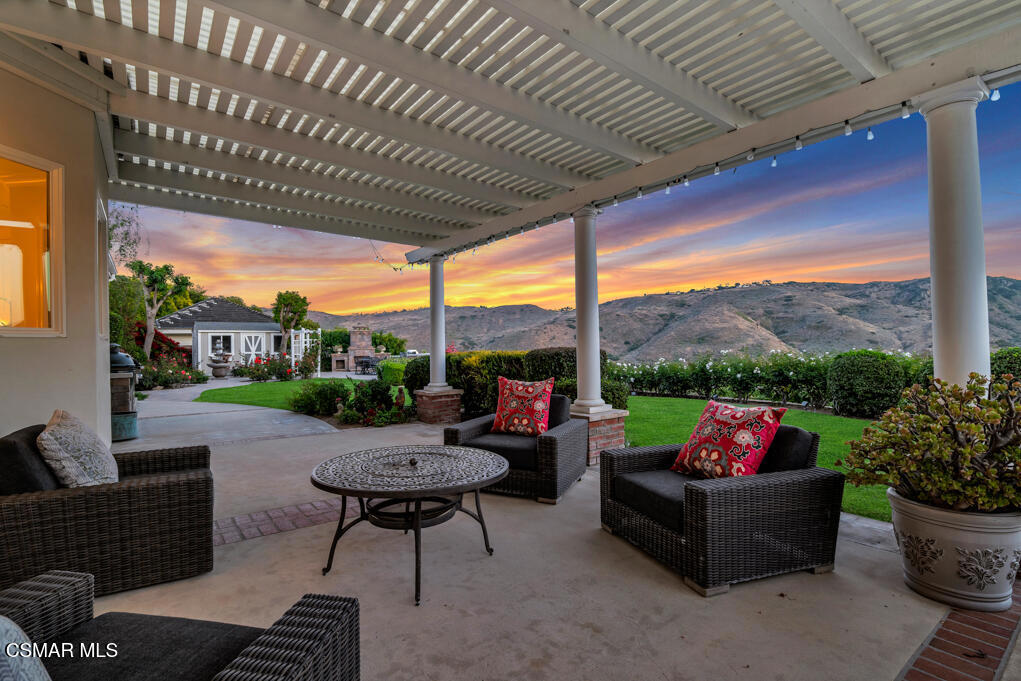 11370 Highridge Court