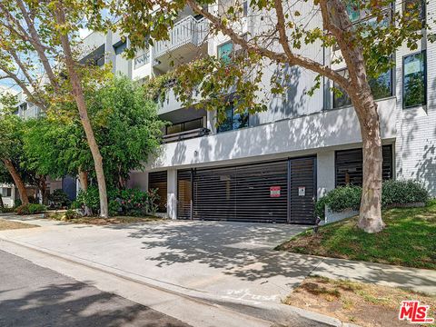 Tiny photo for 1830 Westholme Avenue #310, Los Angeles, CA 90025 (MLS # 25587717)