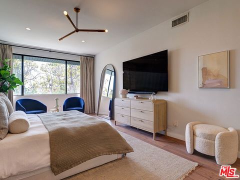 Tiny photo for 1830 Westholme Avenue #310, Los Angeles, CA 90025 (MLS # 25587717)