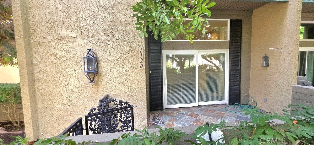 1120 Palo Verde Avenue