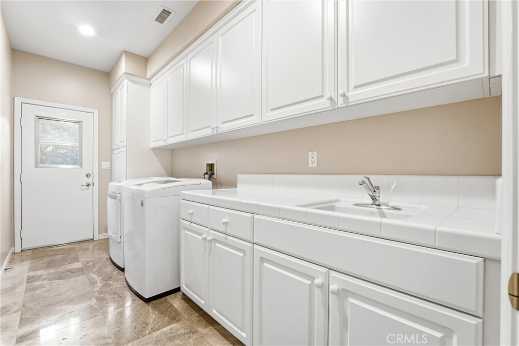 Pointe at East Lake (PONT) - Residential