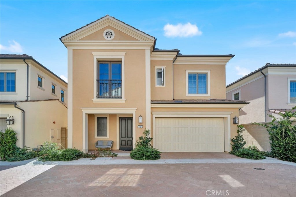 129 Lomita