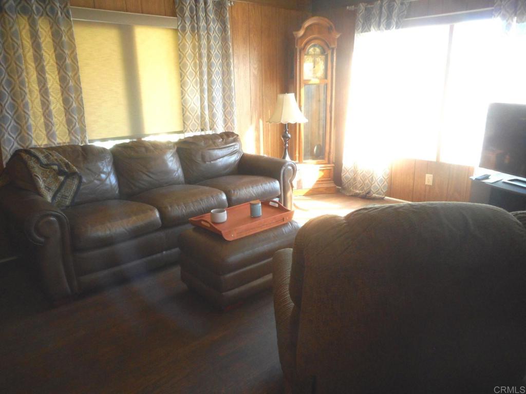 2300 E Valley Parkway 173