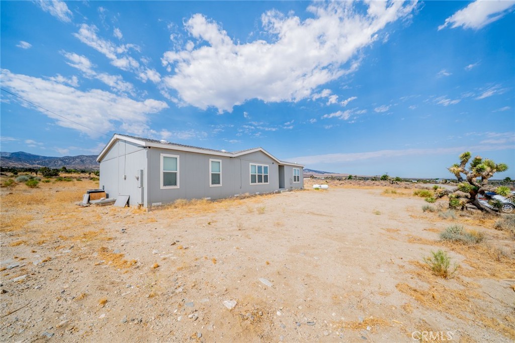 1573 Smoke Tree Road