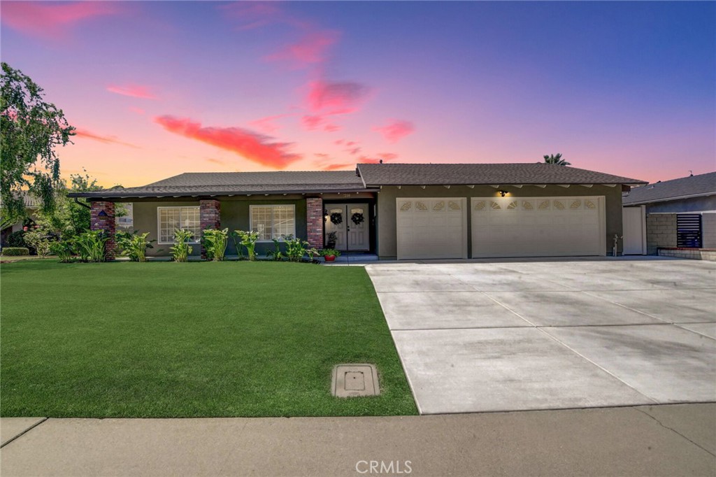 1298 Oak Ridge Drive