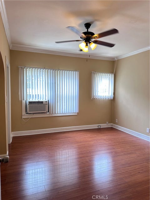 Photo of 204 E Maple ST, Glendale, CA 91205 (MLS # GD26205366)