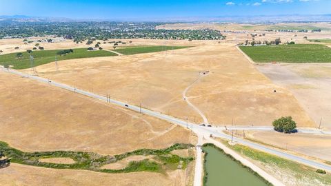 Tiny photo for 0 Creston Road, Paso Robles, CA 93446 (MLS # NS25113952)