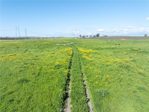 Tiny photo for 0 Creston Road, Paso Robles, CA 93446 (MLS # NS25113952)