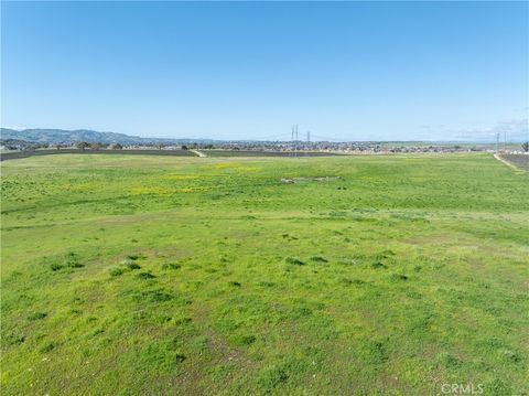 Tiny photo for 0 Creston Road, Paso Robles, CA 93446 (MLS # NS25113952)