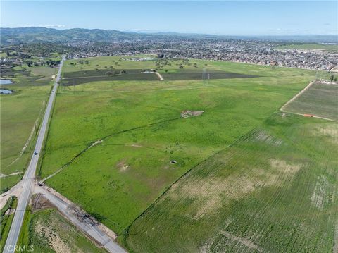 Tiny photo for 0 Creston Road, Paso Robles, CA 93446 (MLS # NS25113952)