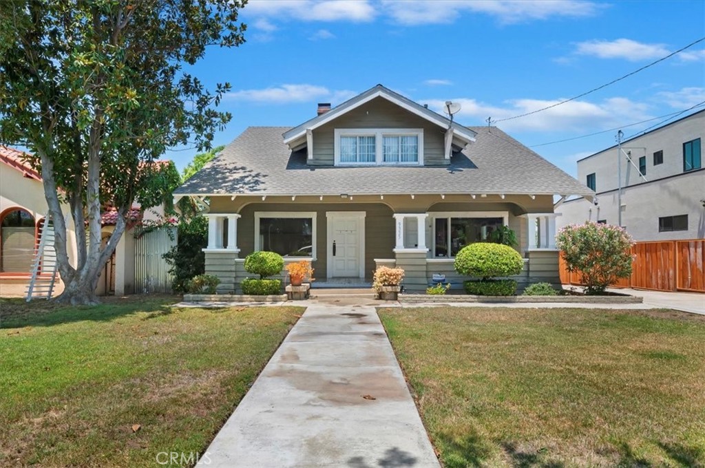 9335 Magnolia Avenue