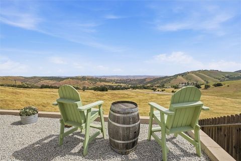 Tiny photo for 3180 Lakeside Village DR, Paso Robles, CA 93446 (MLS # PI26093398)