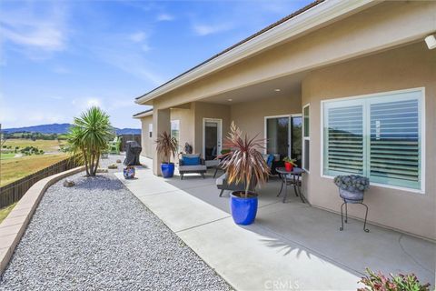Tiny photo for 3180 Lakeside Village DR, Paso Robles, CA 93446 (MLS # PI26093398)