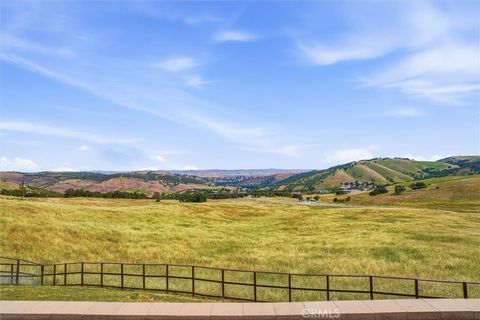 Tiny photo for 3180 Lakeside Village DR, Paso Robles, CA 93446 (MLS # PI26093398)