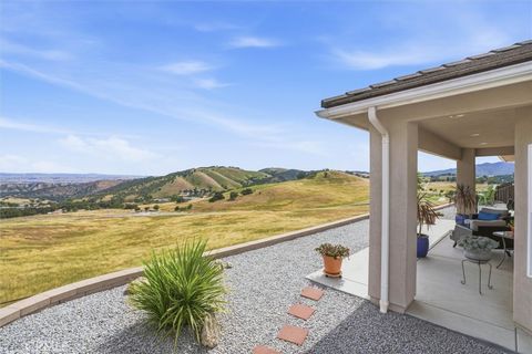 Tiny photo for 3180 Lakeside Village DR, Paso Robles, CA 93446 (MLS # PI26093398)
