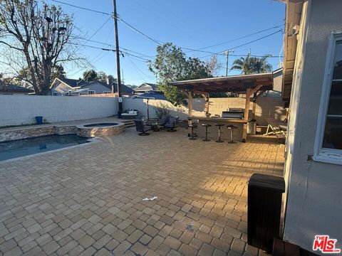 Photo of 11447 Gothic Avenue, Granada Hills, CA 91344 (MLS # 26648571)