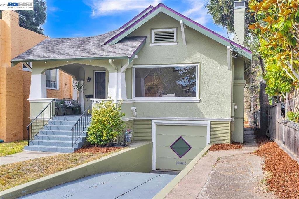 1029 Lincoln Ave