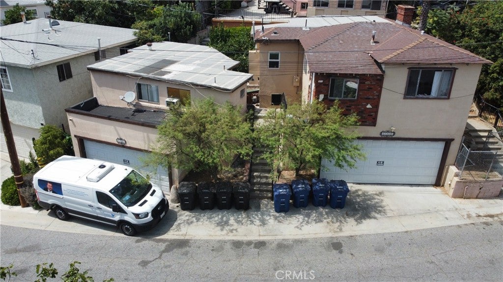 3733 Bostwick