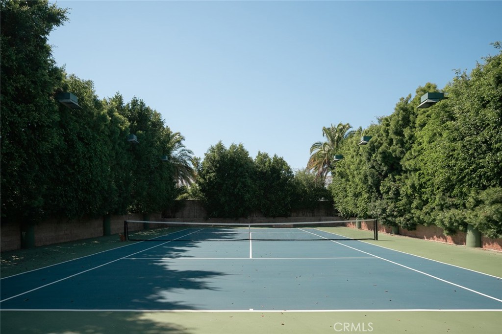 Santa Ana Heights Residential (SAHR) - Residential