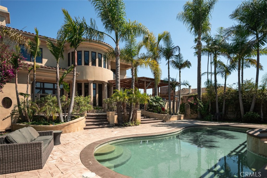 Santa Ana Heights Residential (SAHR) - Residential