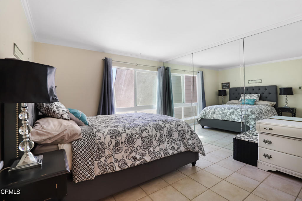 Channel Island Waterfront Homes - 4846 - Residential