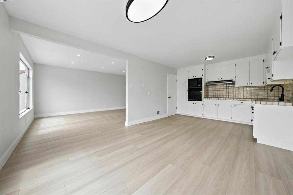 DALY CITY - Residential