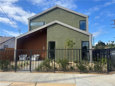 Photo of 355 Newland, Los Angeles, CA 90042 (MLS # IV25256793)