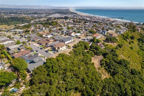 Tiny photo for 991 Visalia Street, Pismo Beach, CA 93449 (MLS # SC25182221)