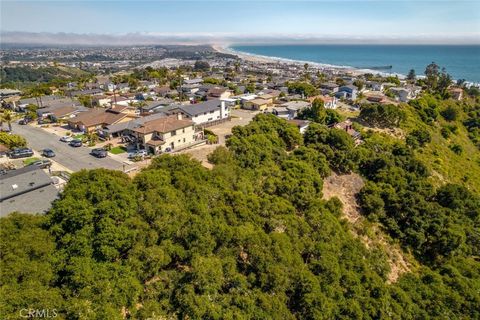 Tiny photo for 991 Visalia Street, Pismo Beach, CA 93449 (MLS # SC25182221)